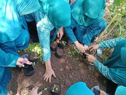 Wujudkan Kemandirian Pertanian, Desa Jatisari Latih 40 Petani Buat Pupuk Organik